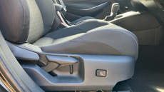 Toyota Corolla 1.8 VVT-i Hybrid Design 5dr CVT Hybrid Hatchback
